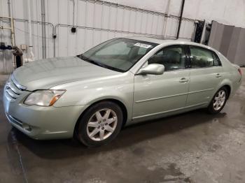  Salvage Toyota Avalon