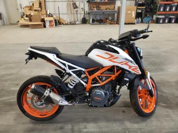  Salvage KTM Motorcycle