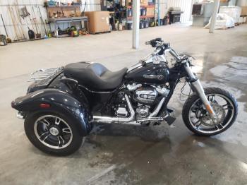  Salvage Harley-Davidson Fl