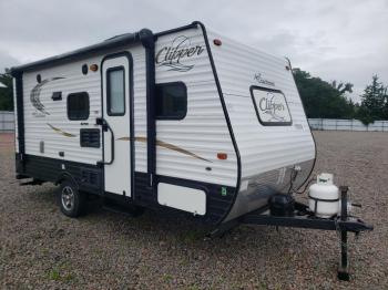  Salvage Coachmen Clipper