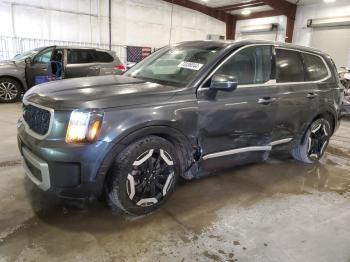  Salvage Kia Telluride