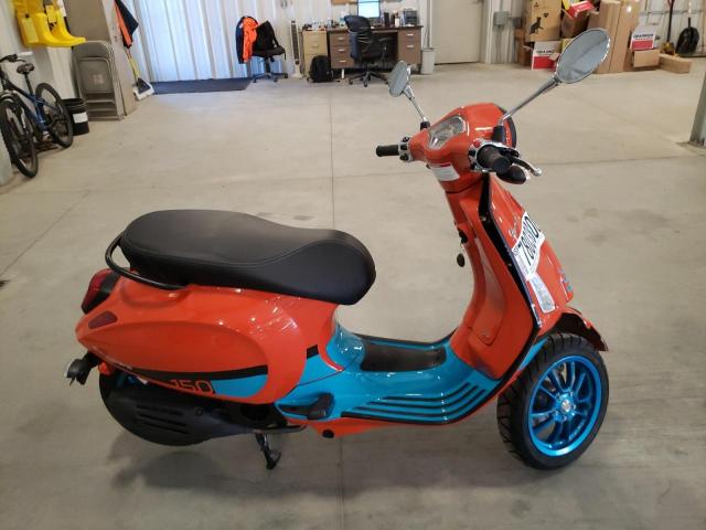  Salvage Vespa Primavera 