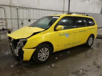  Salvage Kia Sedona