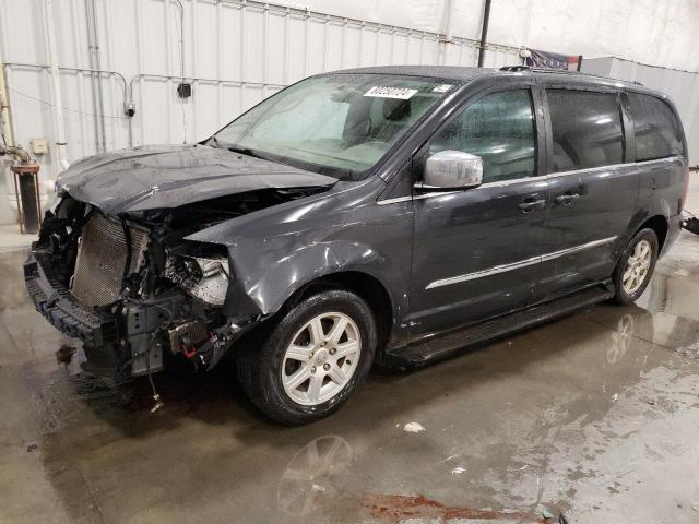  Salvage Chrysler Minivan