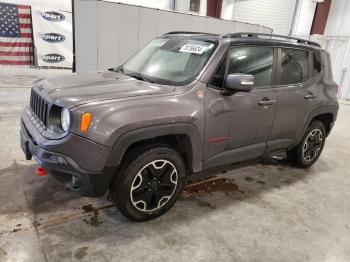  Salvage Jeep Renegade