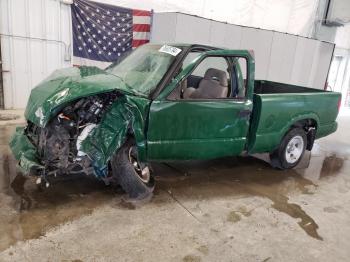  Salvage Chevrolet S-10