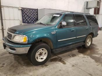  Salvage Ford Expedition