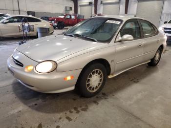  Salvage Ford Taurus