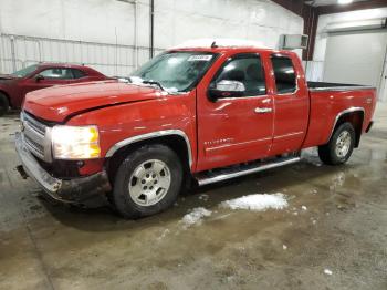  Salvage Chevrolet Silverado 1500