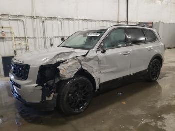  Salvage Kia Telluride