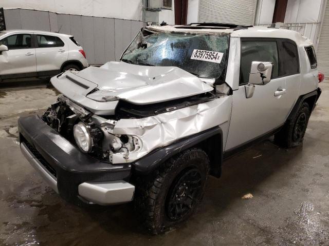  Salvage Toyota FJ Cruiser