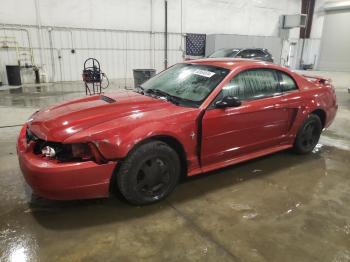  Salvage Ford Mustang