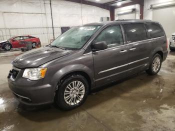  Salvage Chrysler Minivan