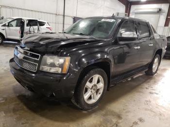  Salvage Chevrolet Avalanche