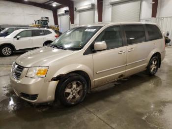  Salvage Dodge Caravan