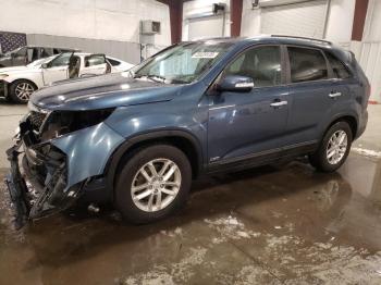  Salvage Kia Sorento