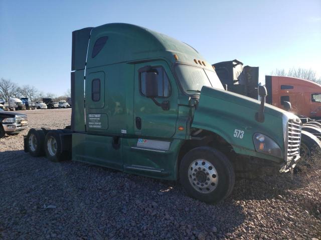  Salvage Freightliner Cascadia 1