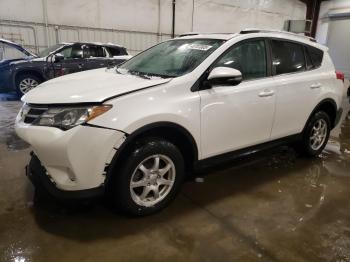  Salvage Toyota RAV4