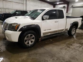  Salvage Nissan Titan