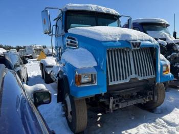  Salvage Western Star Auto Ca Convention