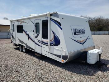  Salvage Lancia Travel Tra