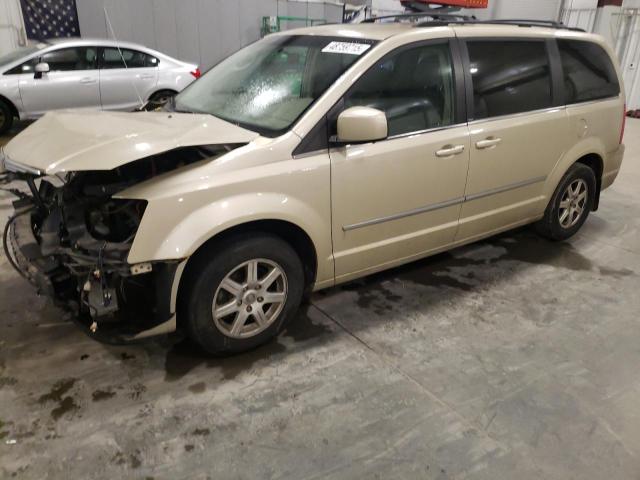  Salvage Chrysler Minivan