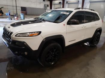  Salvage Jeep Cherokee