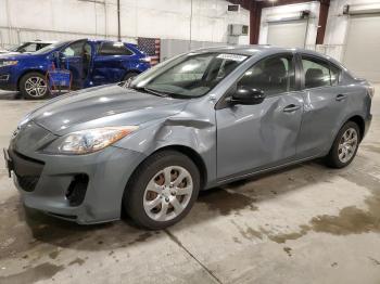  Salvage Mazda 3