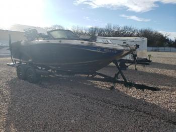  Salvage Mastercraft Boat