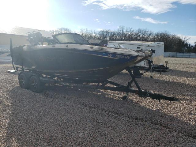  Salvage Mastercraft Boat