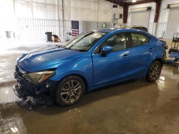  Salvage Toyota Yaris
