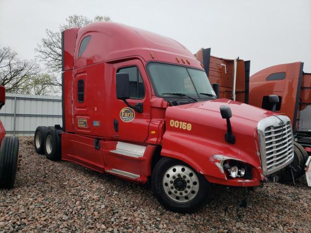  Salvage Freightliner Cascadia 1