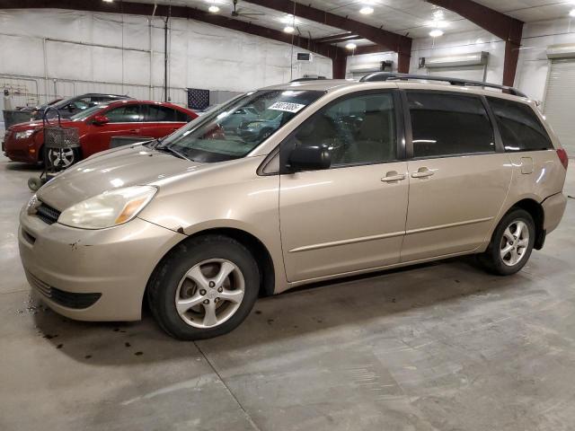  Salvage Toyota Sienna