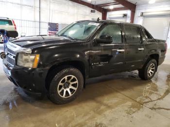  Salvage Chevrolet Avalanche