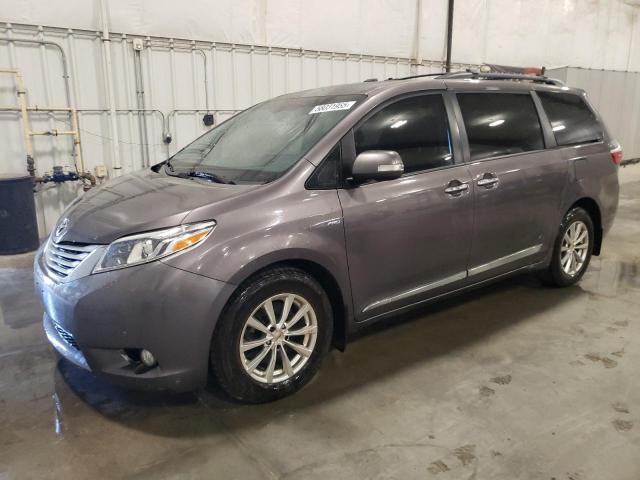  Salvage Toyota Sienna