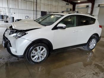  Salvage Toyota RAV4