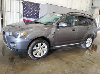  Salvage Mitsubishi Outlander