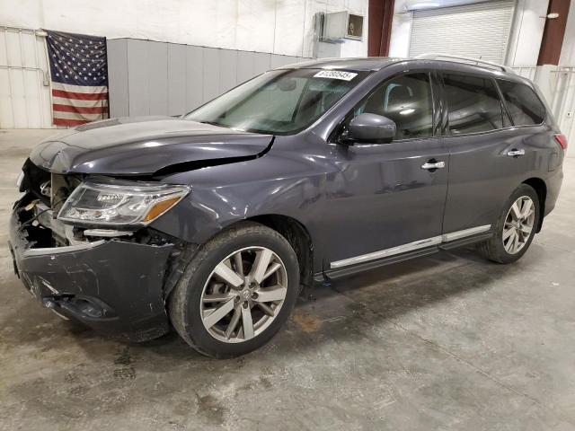  Salvage Nissan Pathfinder