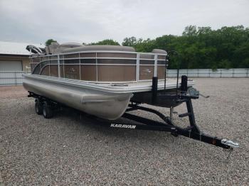  Salvage Bennington Marine Marine Trl