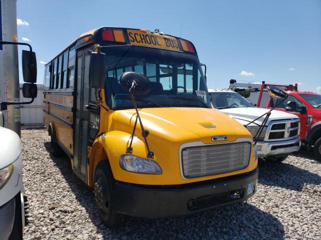  Salvage Freightliner Chassis B2