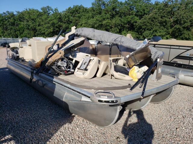  Salvage Premier Pontoon