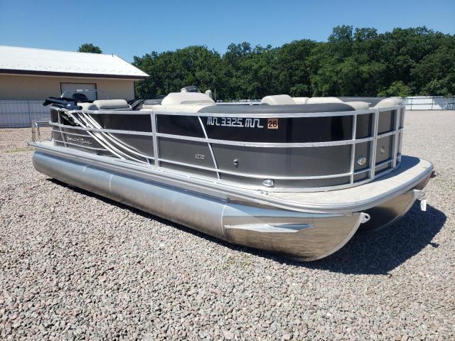  Salvage Southbay Pontoons