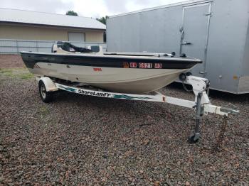  Salvage Crestliner Boat