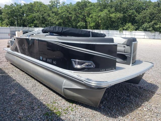  Salvage Avalon Pontoon