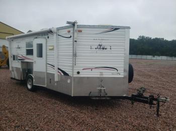  Salvage Ice Castle Rv Additio
