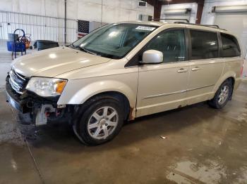  Salvage Chrysler Minivan