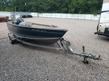  Salvage Lund Boat W Trl