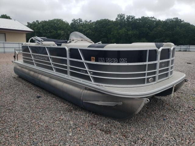  Salvage Berk Pontoon