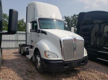  Salvage Kenworth T680