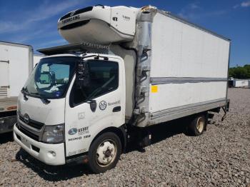  Salvage Hino 195